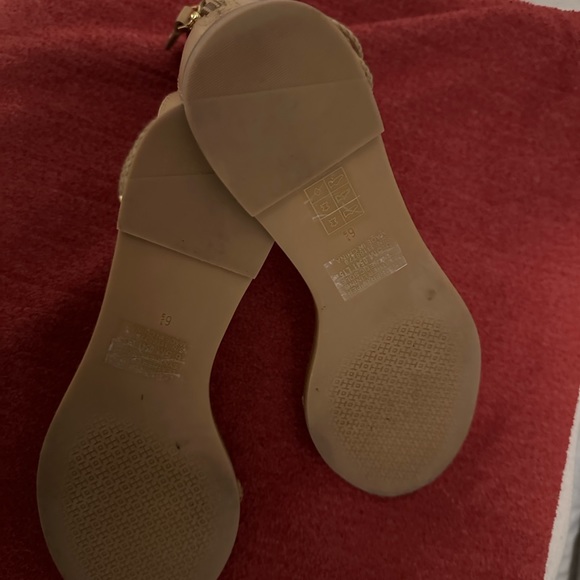 Tory Burch Migon Braided Flat Sandels - Picture 4 of 5